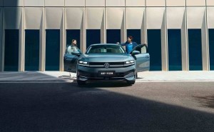 一汽-大众迈腾2026款上市，高速NOA赋能，智能座舱与实用配置全面升级