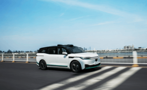 江铃易至颐驰06落地南昌，搭载百度Apollo开启智能出行新篇章