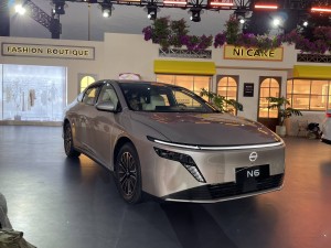 東風(fēng)日產(chǎn)N6插混中型轎車(chē)上市，限時(shí)價(jià)9.19萬(wàn)起，配置豐富動(dòng)力強(qiáng)