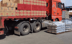 互联网赋能物流革新:效率跃升、体验升级与绿色转型并行