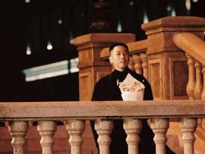 海澜之家“企二代”董事长“抽象”出圈，能否引领品牌年轻化突围？