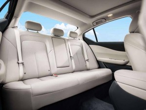 猛士M817 Hero:融合越野性能与智能科技,家用越野场景全覆盖