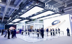 华为2025数智大会亮相:打破设备壁垒,勾勒全场景智慧生活新画卷