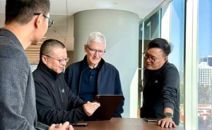 库克退休在即,苹果CEO之位花落谁家?继任者之争引全球瞩目