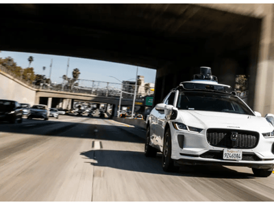 Waymo“隐秘”数据被投资者泄露：2500辆Robotaxi周订单达45万，领跑行业