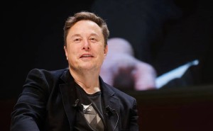 若SpaceX以1.5万亿美元估值上市 马斯克财富或大幅跃升逼近万亿