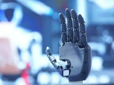 灵巧手:中国具身智能突破关键“一厘米”,产业前景与挑战并存