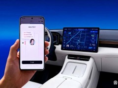 不造硬件的“灵魂掌控者”：豆包与鸿蒙智驾的产业变革路径与未来角逐