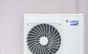 空调“铝代铜”引热议 董明珠表态:研究待成熟 格力暂不采用