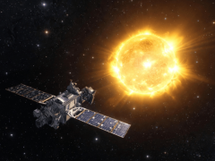 太空成AI新战场:马斯克、贝佐斯、王坚等大佬抢滩布局“太空算力”