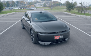 德系运动与智能科技交融,奥迪E5 Sportback辅助驾驶开启“劈弯”新体验