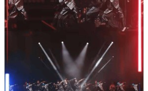 王力宏成都演唱会宇树机器人首秀高难度空翻 获马斯克转发点赞