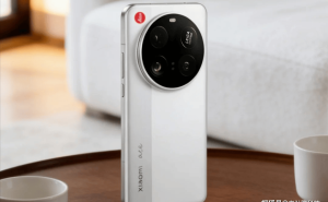 小米17 Ultra徕卡版今晚登场，万元售价能否与华为非凡大师一较高下？