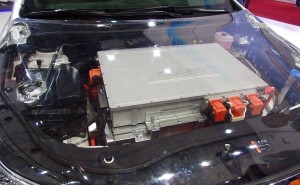 1500公里续航电池引热议，成本与量产成普及关键，期待落地改善出行