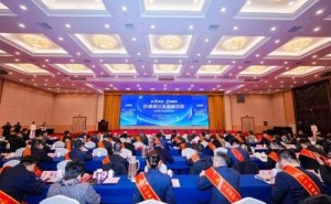 富邦控股集团载誉前行 宋凌杰获优秀企业家称号 集团创新成果再获肯定