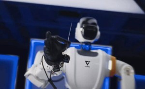 1年揽17亿融资，“华为系”团队以刺绣切入，解锁具身智能新路径