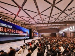 新国标深化与新零售革新双引擎，雅迪开启行业新篇章与估值新想象