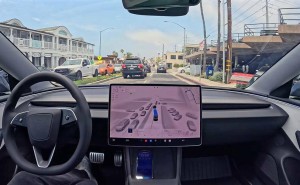 智能互联赋能家用轿车：从出行工具到移动智能空间的新跨越