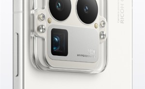真我GT8 Pro下周发布：机械拼装设计登场