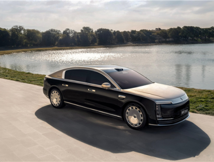 华为终端公司高层调整:余承东接任董事长 孟晚舟等卸任董事