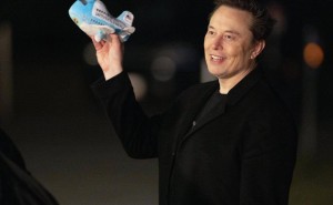 马斯克宣布“神经连接”2026年开启脑机接口设备大规模生产新阶段