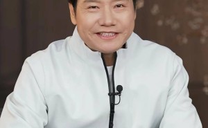 雷军直播再谈小米汽车续航：水军断章取义误导公众需抵制