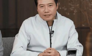 雷军直播谈“营销大师”标签：营销中性但产品才是核心支撑