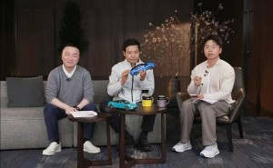 五天两场直播：雷军直面争议，以真诚回应坚守“不服就干”底色