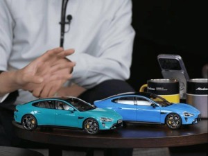 雷军直播回应争议：从“营销大师”标签到口误，坦诚交流引关注