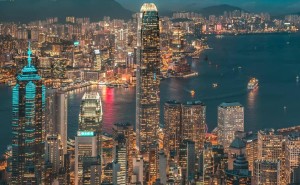 香港富豪财富暗流涌动：账面之外，私人基金与投资藏惊人实力