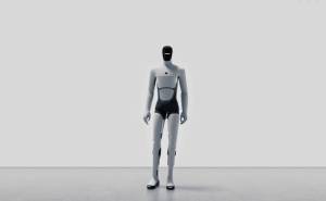 离开特斯拉后，他携MATRIX-3人形机器人开启人机共融新篇章