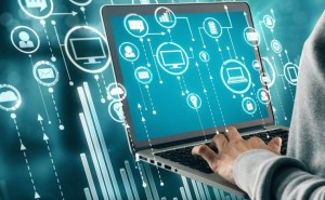 重庆“呆呆”刨猪宴走红：乡土温情成流量密码，网红如何“长红”？