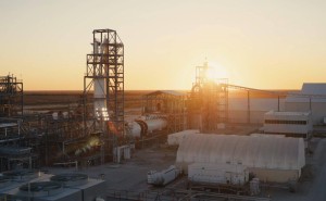 特斯拉得州锂精炼厂投产，马斯克赞其技术领先，助力电池供应链升级