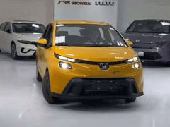 新款飞度限量热销，订单远超预期，燃油小车市场潜力依旧不可小觑