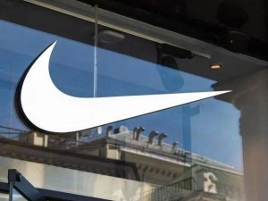 耐克大中华区领导层变动：董炜卸任，Cathy Sparks接任新职