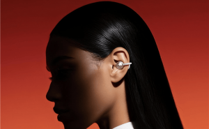 当贝Air 1耳夹式耳机首发告捷：AI功能加持，首日登顶京东新品榜首