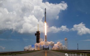 SpaceX“世纪IPO”前夕：格温·肖特韦尔，马斯克背后的稳健掌舵者