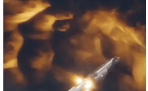 马斯克宣布SpaceX星舰V3版六周后发射，计划实现火箭完全可重复使用