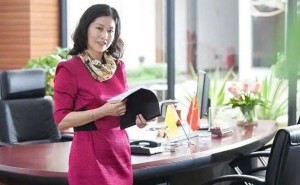 女富豪熊海涛涉嫌犯罪被留置 旗下三家上市公司市值近350亿