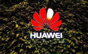 任正非：以无私胸怀与战略定力，聚焦大事成就华为非凡传奇