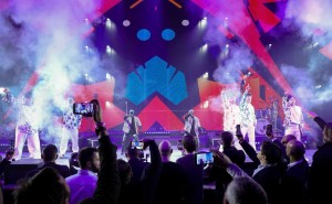 人形机器人租赁“江湖”：春晚“试金” 品牌竞逐 价格“跳水”下的生存突围