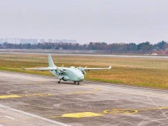 彩虹YH-1000S首飞成功：全球首款混合动力无人运输机开启新征程