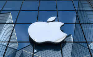 苹果50周年里程碑将至 库克承诺庆典活动 财报显示业绩持续攀升