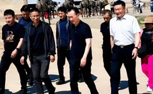 苦撑三年迎转机：王健林2026年发债成功，万达能否就此走出阴霾？