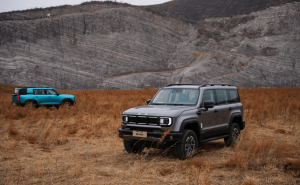 越野圈“实力派”BJ40燃油:硬核架构与贴心配置,或成探索新选择