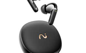 职场沟通新利器：三款耳机大比拼，哪款能让你会议沟通更高效？