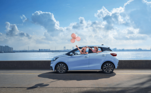 易至汽车EV3 PLUS：科技赋能空间与智能，开启春节家庭出行新体验