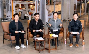 雷军直播聚焦小米汽车安全，揭秘新一代SU7安全设计与电池工厂实力