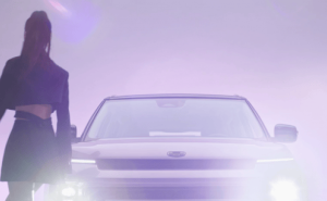 ICON巧克力心动紫焕新登场!潮流配色搭配智能交互成年轻群体悦己新宠