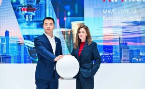 华为星河AI网络通量一体方案发布：两网三纤合一，开启广域网量子安全新篇章